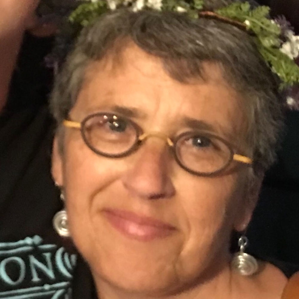 Meet your Posher, Catherine